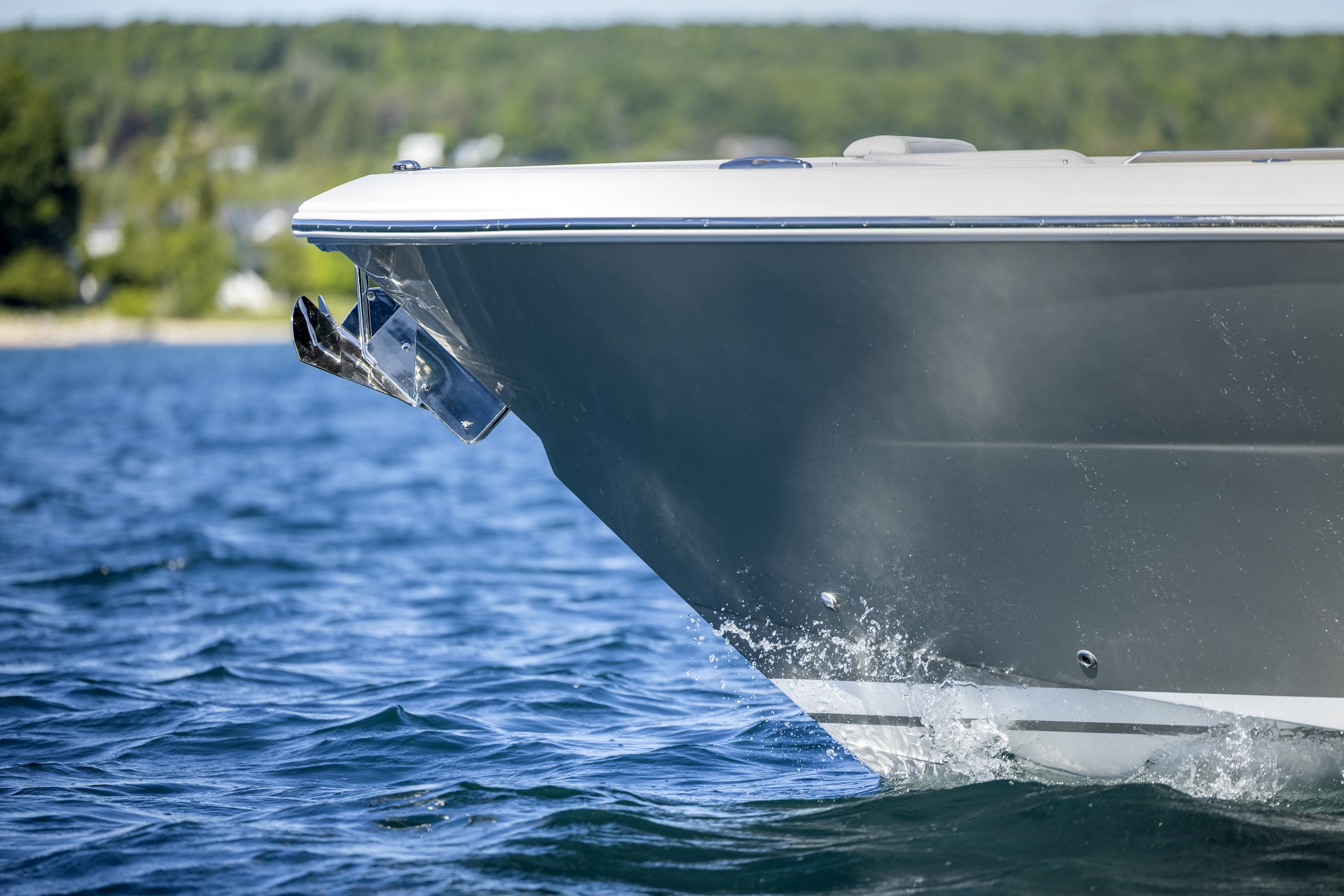 Close up of 35 LS Yacht's bow in water